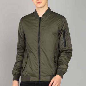 Veste pour homme en 100% polyester, fabrication OEM sur mesure, veste bomber de haute qualité à col montant, logo frontal, fermeture éclair - Product Image 1