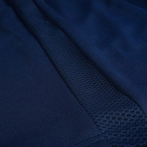 Ensemble de maillots de football pour hommes avec une coupe confortable et impression de logo personnalisée - Product Image 6