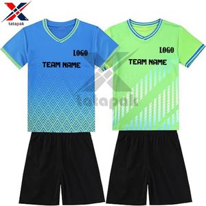 Marca de exportación Camisetas impresas personalizadas Material de tela de poliéster Impresión de logotipo personalizado Precio al por mayor directo de fábrica - Product Image 1