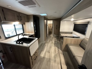 New 2026 Keystone C-o-l-e-m-a-n 27B - Product Image 5