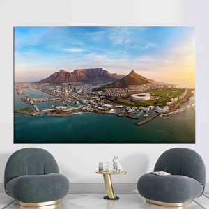 Toile imprimée : Vue sur le paysage urbain de Cape Town - Art élégant pour la décoration de la maison, TOILE ENVELOPPÉE - Product Image 1