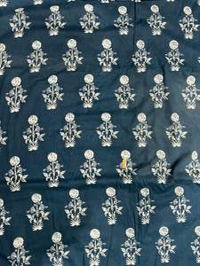 Tissu en coton biologique 100% Cambric, robe pour filles, imprimé floral indien à la main, matière légère et douce, vêtements, quilting - Product Image 4