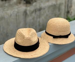 Sombrero de paja de alta calidad con ajuste cómodo-Sombrero de paja hecho a mano de primera calidad perfecto para distribución internacional - Product Image 1