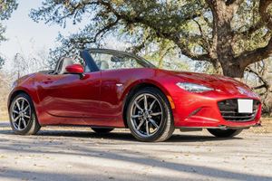 Mazda MX-5 Miata Grand Touring 2022 - Product Image 2