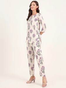 Ensemble coordonné décontracté d'été en coton floral 2 pièces, manches trois quarts, longueur cheville, motif vintage, kurta et short - Product Image 3