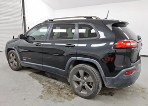 PREMIUM USADO 2016 J E P CHEEROKEE LATITUDE - Product Image 4