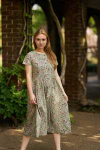 Robe bohème New Amie, imprimée à la main, en coton pur, motif floral vert et rose, tenue décontractée - Product Image 6