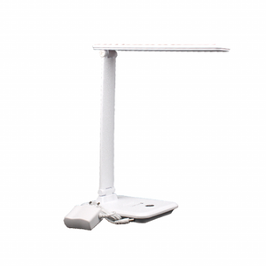 Lampe de table LED 10W en gros avec capteur tactile réglable blanc CCT lampe de table alimentation ca 2700K/4100K/6000K corps en plastique - Product Image 2