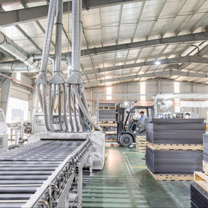 Vietnam SPC Flooring Factory Sistema de bloqueo fuerte Cuidado fácil - Product Image 1