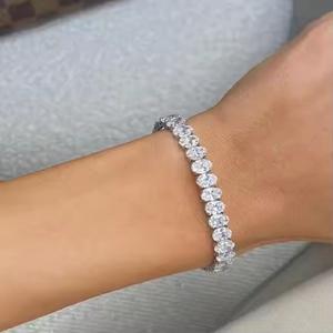 Pulsera DE TENIS hecha a mano, cadena de oro blanco de 18 quilates, brazalete de diamantes de moissanita, regalo para entusiastas del tenis - Product Image 5