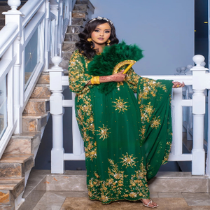 Ensemble Dirac de Mariage Somalien Vert Forêt pour Femme avec Garbasaar et Gorgura en Pierre pour Robes de Mariée Somaliennes Dirac - Product Image 1