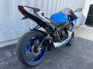 Ventas Súper Rápidas de Temporada 2024 G S X  R 750 Últimas Novedades - Product Image 4