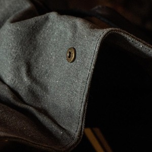 Mochila de Lujo de Cuero Genuino y Lona, para Viajes al Aire Libre, Escuela, Trabajo, Senderismo, Unisex, Duradera, Transpirable, con Múltiples Bolsillos - Product Image 5