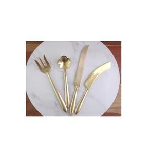 Nouveau design de cuillère en laiton couverts et logo personnalisé couteau et fourchette à beurre en laiton de tailles différentes pour salade - Product Image 5