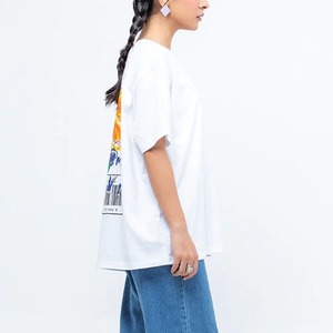 T-shirts d'été blancs pour femmes à manches courtes coupe ample mi-grandes tailles en gros nouveau motif d'impression avec sérigraphie - Product Image 4