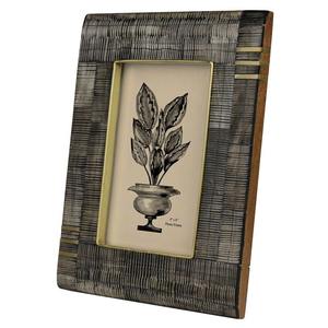 Designer buffalo horn <b>photo</b> <b>frame</b> with smooth polish for adding a refined antique element to any table shelf or <b>gallery</b> wall - Product Image 1