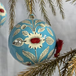 Adornos navideños personalizables de papel azul Mache, adornos navideños impresos UV para decoración colgante, MOQ 100 Uds. - Product Image 1