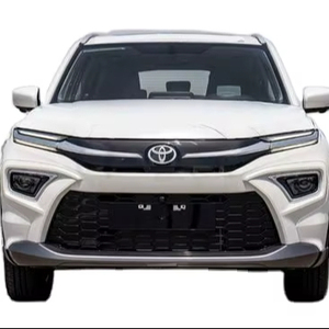 Nouveau 2025 Toyo Ta Urban Cruiser 1.5L moteur à essence blanc foncé intérieur sièges en cuir I-Force Max Premium automatique voitures d'occasion - Product Image 1