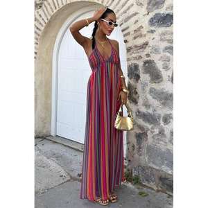 Vestido Maxi Colorido 2748 con Detalle Plisado de Tirantes, Escote Halter, Cintura Natural y Característica Transpirable - Product Image 1