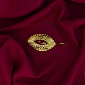 Élégant clip à cheveux en maille ovale, finition dorée plaquée or, inspiré des tendances de la mode de luxe du Moyen-Orient arabe pour femmes - Product Image 4