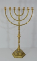 Ménorah en or antique de haute qualité plaquée or Israili au design unique pour la décoration de la maison et l'utilisation dans le salon pour Noël