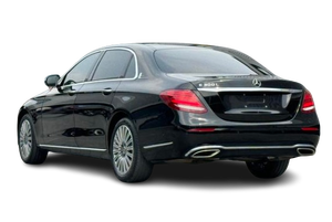 2020 superventas <span class=keywords><strong>Mercedes</strong></span> E300L tipo de coche de lujo de <span class=keywords><strong>segunda</strong></span> <span class=keywords><strong>mano</strong></span> a bajo precio de <span class=keywords><strong>segunda</strong></span> <span class=keywords><strong>mano</strong></span> coche con volante a la derecha de <span class=keywords><strong>segunda</strong></span> <span class=keywords><strong>mano</strong></span> - Product Image 3