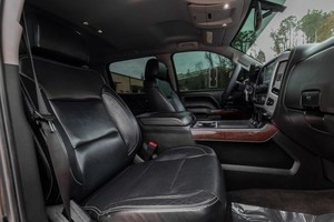 CAMIONETA G-M-C SI-ER-RA 2500 HD SLE 2018 DE VENTA RÁPIDA, 4 PUERTAS, TRANSMISIÓN AUTOMÁTICA - Product Image 2