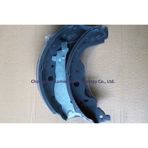 Zapata de Freno Trasera para Dacia Renault Captur Clio Dokker Duster Logan Kangoo Sandero 6001549703 7701210109 A4154200320 - Product Image 2