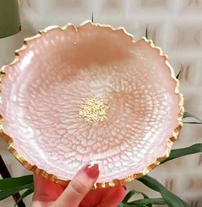 Bol de service en résine époxy fait à la main, forme de style unique, jetable et durable pour les fêtes polies-Disponible au prix de gros - Product Image 1