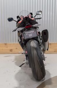 Motos 2026 Top commercial auction RS660 659cc 105HP (77.2kW) à 10 400 tr/min, bicylindre, 4 soupapes par cylindre, prêtes à être expédiées - Product Image 3