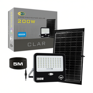 Projecteurs LED solaires d'extérieur 200W pour jardin, projecteurs solaires de qualité supérieure pour utilisation en extérieur - Product Image 2