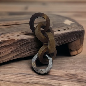 Triángulo decorativo Decoración para el hogar Accent Beaded 2-Link Mango Wood Chain Link Knot Natural Tabletop Living & bed Room Hotel & Office - Product Image 6