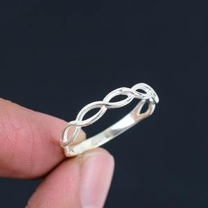 Meilleure qualité faite à la main pour filles à la mode 925 bague en argent plaqué rhodium bijoux de bande cadeau simple et élégant - Product Image 3