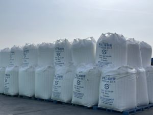 ราคาขายส่ง เรซิน PVC เกรดอุตสาหกรรม K67 Sg5 ผงสีขาว ยี่ห้อ Ruiheng/Xinfa ความบริสุทธิ์ 99% ผลิตในจีน/กวางตุ้ง - Product Image 2