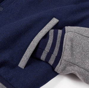 Vente chaude Hommes Laine Fait Varsity Vestes À Vendre Sur Mesure Confortable En Gros CollegeBaseballjacket pour hommes DDP Expédition - Product Image 4