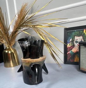 Cuernos de Búfalo Hechos a Mano y Ecológicos para Hidromiel/Cerveza, Estilo Religioso para Revivir las Tradiciones Vikingas - Product Image 3