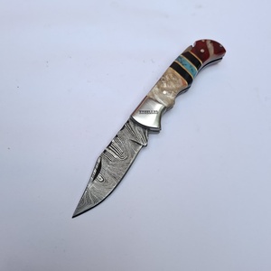 มีดพับดาบัสกัสทำมือแบบกำหนดเอง มีดพกอเนกประสงค์สำหรับกิจกรรมกลางแจ้งและเอาตัวรอด พร้อมด้ามจับเรซิ่น - Product Image 1