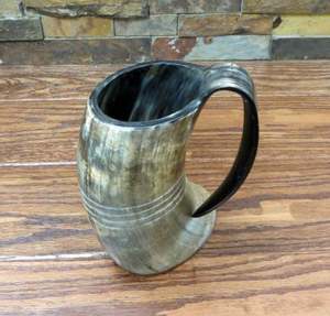 แก้วดื่มฮอร์นแท้ทำด้วยมือแก้วฮอร์นสไตล์ไวกิ้งแบบชนบทสำหรับเบียร์เบียร์เบียร์เบียร์เบียร์น้อยและงานเฉลิมฉลองยุคกลางโดยงานฝีมือช่างฝีมือ - Product Image 1