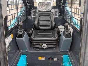 CARGADORA COMPACTA SUNWARD SWL2830 EN VENTA - Product Image 5