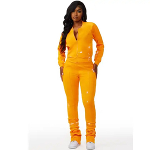 Conjunto Deportivo de Dos Piezas para Mujer al por Mayor, Ropa Deportiva Urbana, Pantalones Ajustados, Conjunto de Sudadera para Mujer, Pantalones Acampanados Personalizados - Product Image 1
