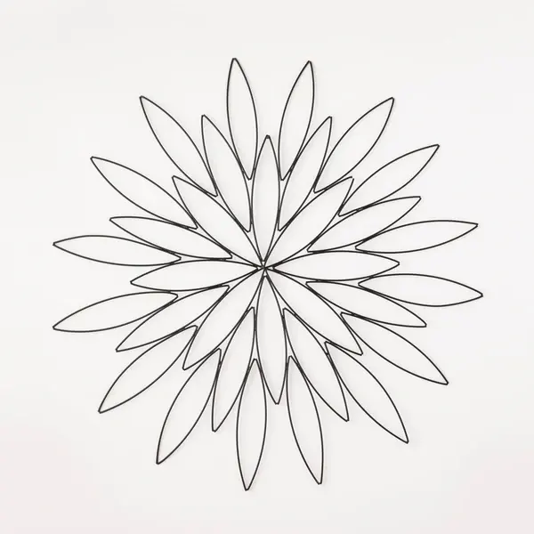 ใหม่นามธรรมศิลปะดอกไม้รูป Matte สีดําโลหะ Wall Arts สําหรับห้องนั่งเล่นผนังตกแต่งที่ดีที่สุดราคา