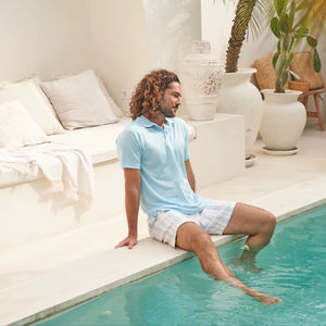 เสื้อเชิ้ตแขนสั้นลำลองผ้าทอเนื้อนุ่ม น้ำหนักเบา ใส่สบาย ยูนิเซ็กซ์ ผลิตจากโพลีเอสเตอร์/คอตตอน  ตกแต่งด้วยโลโก้ด้านหน้า ติดกระดุม  ผ้าซักแล้ว น้ำหนัก 160 กรัม - Product Image 4