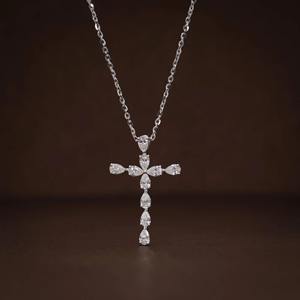 Nouveauté Collier pendentif en forme de croix en moissanite taille poire pour femmes avec bijoux en argent 925 pour femmes Cadeau de la Saint-Valentin - Product Image 5