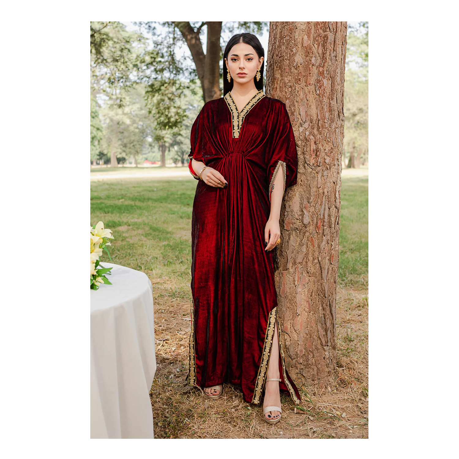 green emerald velvet dress Maroon Pret main image 1