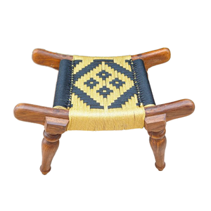 Taburete de madera de diseño tradicional (Pirhi) en tamaños personalizados, taburete de artesanía en madera de Pakistán, taburete de artesanía en madera de alta calidad - Product Image 4