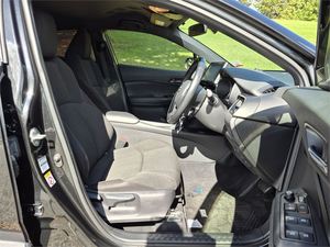 Voitures d'occasion en bon état, <span class=keywords><strong>Toyota</strong></span> <span class=keywords><strong>C</strong></span>-<span class=keywords><strong>HR</strong></span> 1.8 <span class=keywords><strong>Hybrid</strong></span> S LED Package 5 portes SUV <span class=keywords><strong>2018</strong></span>, prête à être expédiée - Product Image 4