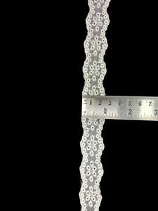 Bordure en dentelle brodée florale en nylon (organza) écologique et respirant pour robes et dupattas – Vente en gros - Product Image 3