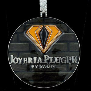 Logo d'entreprise personnalisé Design pendentif en argent sterling 925 émail dur noir et blanc diamant plaqué or style Hip Hop - Product Image 1
