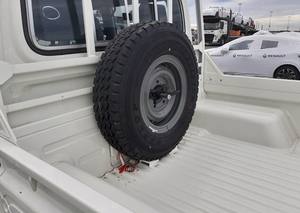 Toyota Landcruiser Pickup presque neuf et d'occasion - Product Image 5