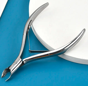 Vente en gros de vernis à poncer en acier inoxydable, manucure, pédicure, art, ongles incarnés, pince à cuticules - Product Image 1